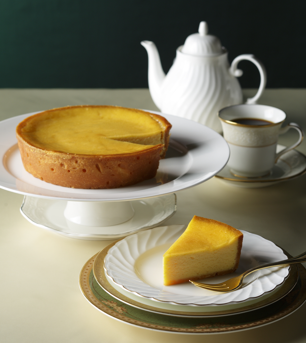 ガトーフリアン Official Web Site 長崎県南島原市の喫茶 洋菓子製造販売店 日本最古のチーズケーキ発祥